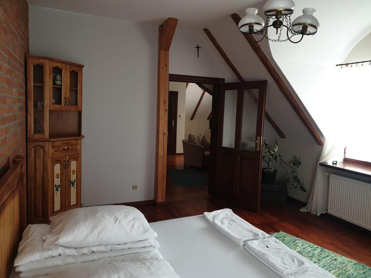 Bed and Breakfast Zabie Oko Kruklanki Exterior foto